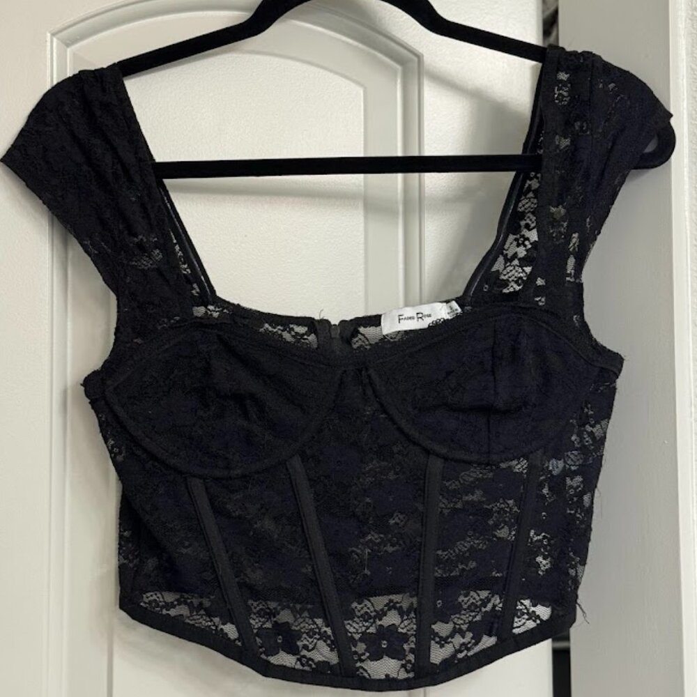 Faded Rose Black Lace Crop Top Size S